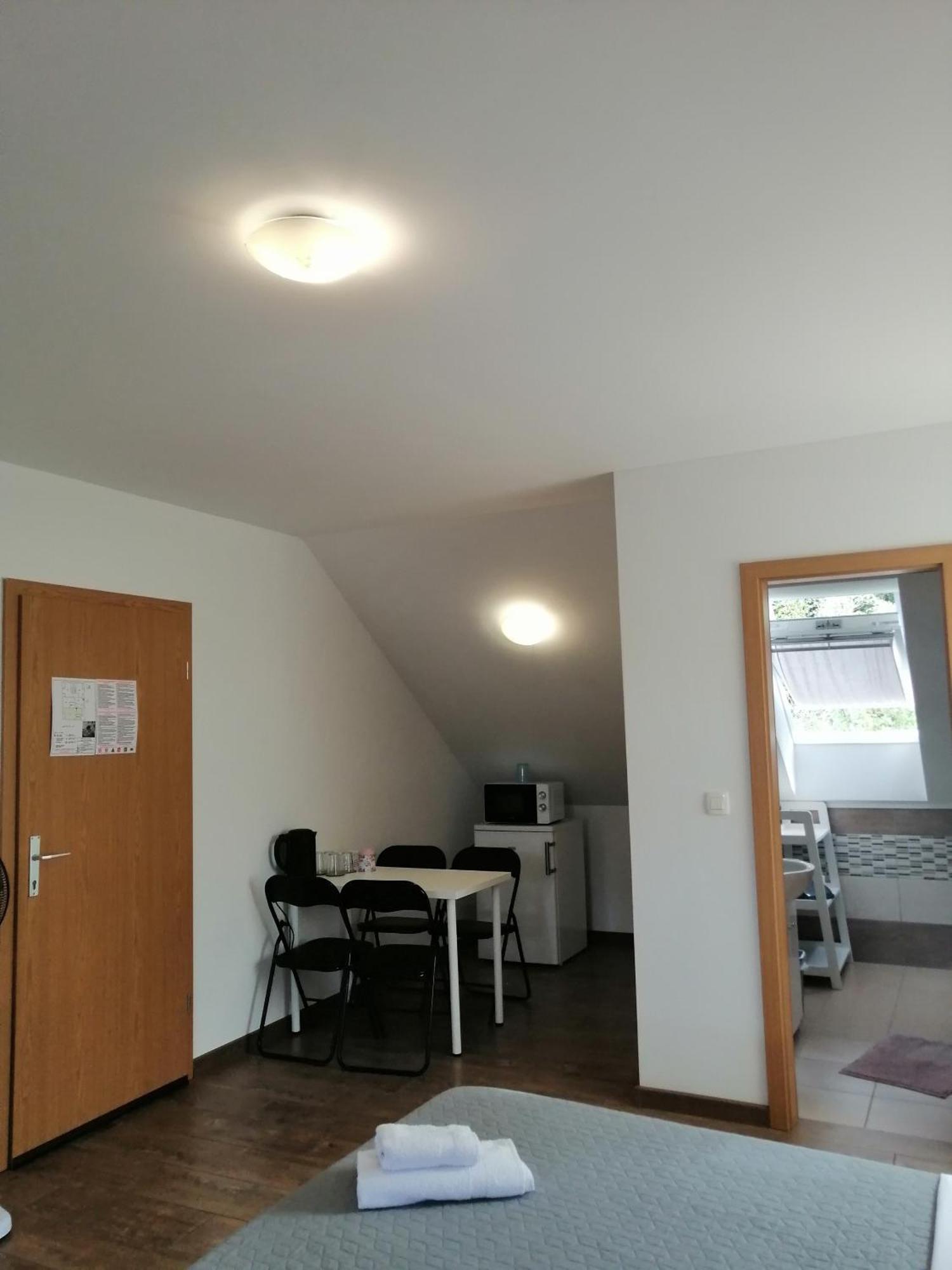 Sobe Pri Rozi Apartment Postojna Exterior photo
